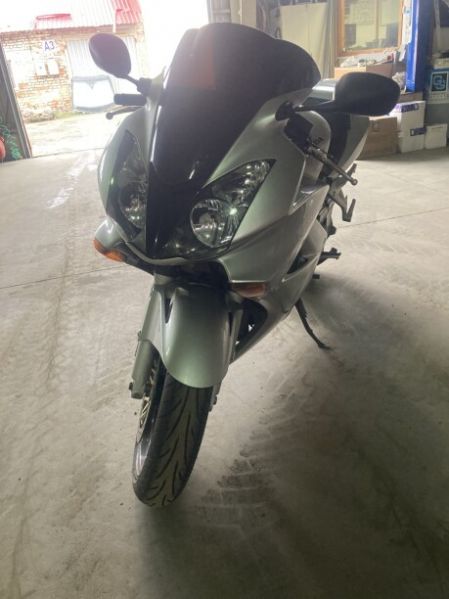 Honda VFR, 2002 г.
