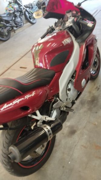 Yamaha YZF, 2000 г.