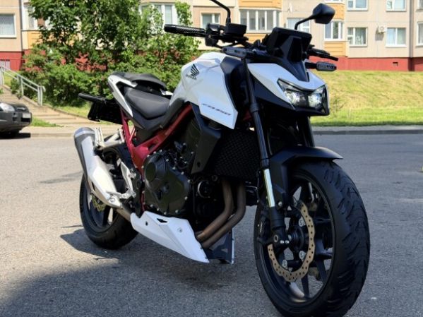 Honda CB 750 Hornet, 2025 г.