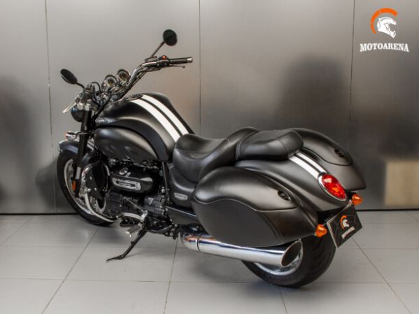 Triumph Rocket III Roadster, 2013 г.