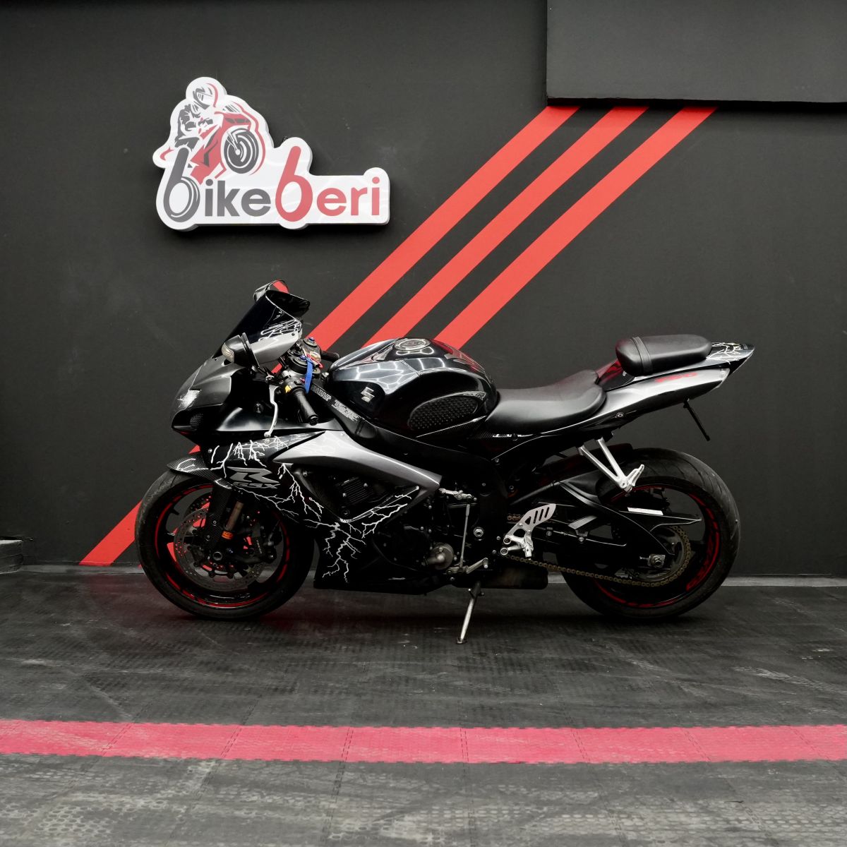 Suzuki GSX-R750 2006 года
