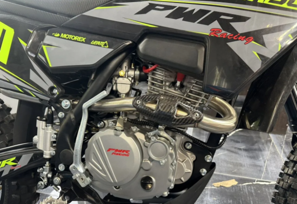 Motoland 300 PWR FZ300 4V (YB300H), 2026 г.