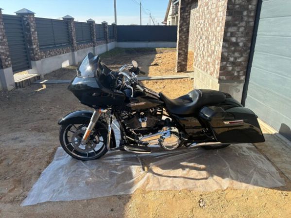 Harley-Davidson Road Glide FLTRX, 2023 г.