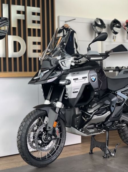 BMW R 1300 GS ADVENTURE TRIPLE BLACK, 2025 г.