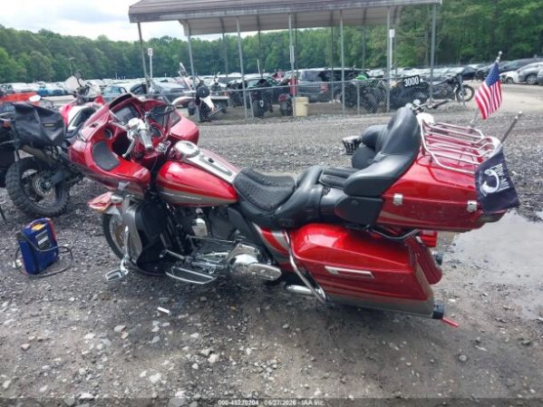 Harley-Davidson CVO FLTRUSE Road Glide, 2016 г.