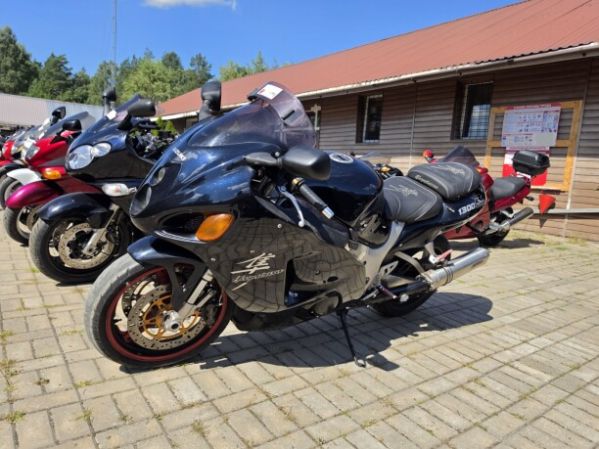 Suzuki GSX1300R Hayabusa, 2003 г.