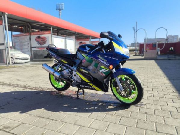 Honda CBR f3, 1996 г.