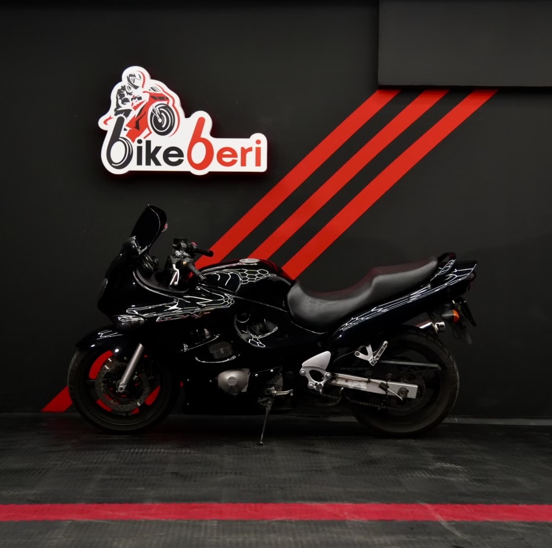 Suzuki GSX-F 750 Katana 2003 года