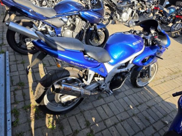 Suzuki SV, 2001 г.