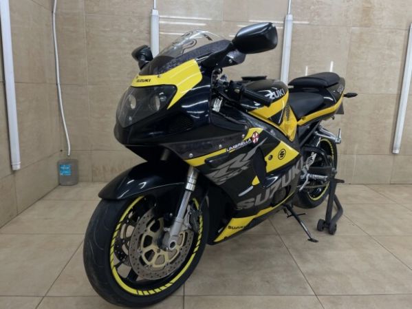 Suzuki GSX-R, 2000 г.