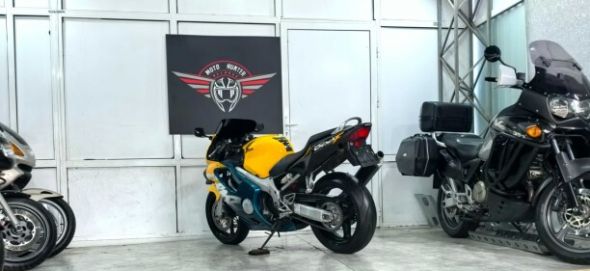 Honda CBR F4., 1999 г.