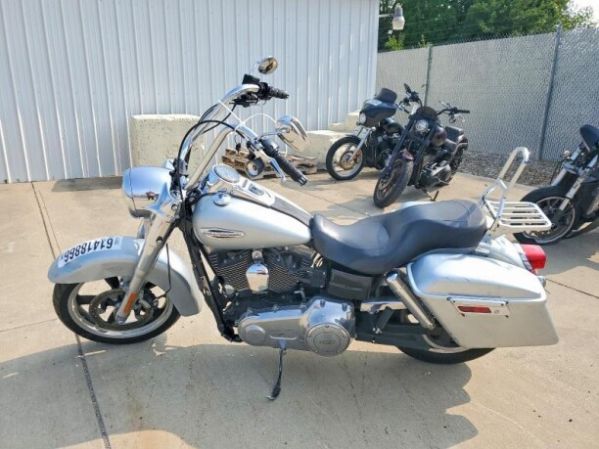 Harley-Davidson Dyna FLD, Switchback, 2012 г.