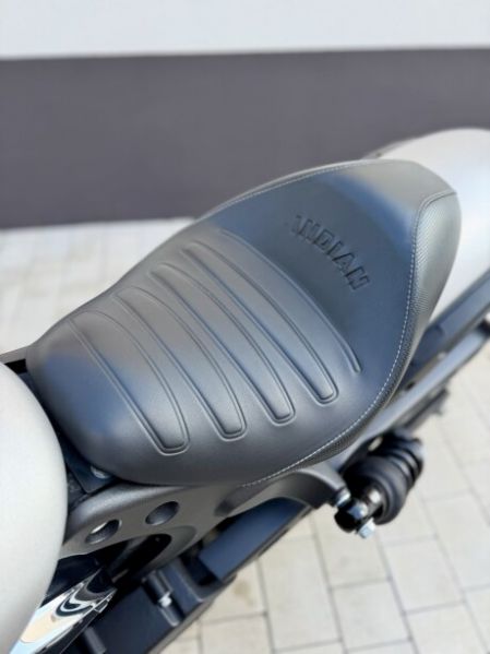 Indian Scout Bobber, 2024 г.