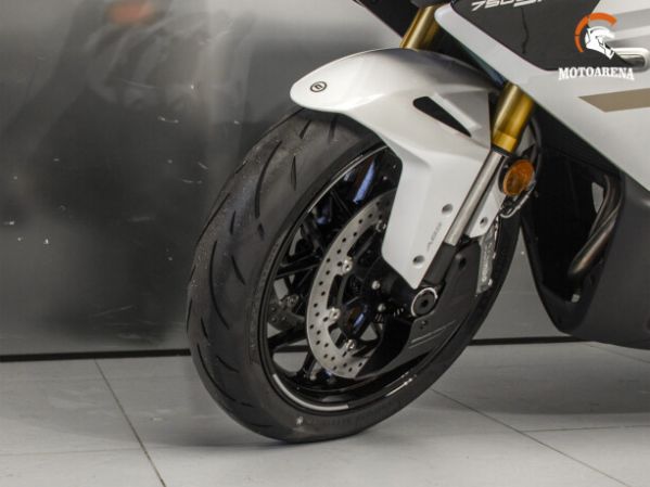 CFMOTO 675SR-R, 2026 г.