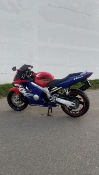 Honda CBR, 1999 г.
