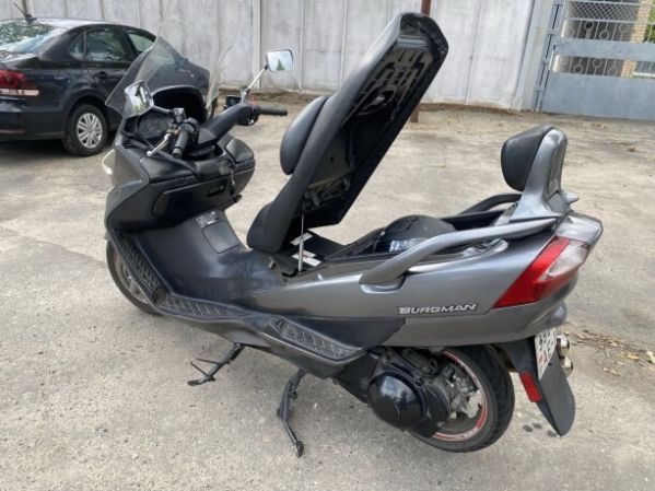 Suzuki Burgman, 2005 г.