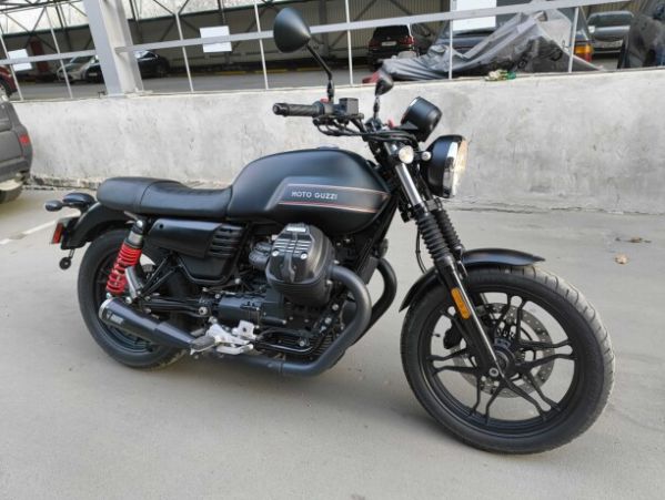 Moto Guzzi V 7 III Stone, 2018 г.