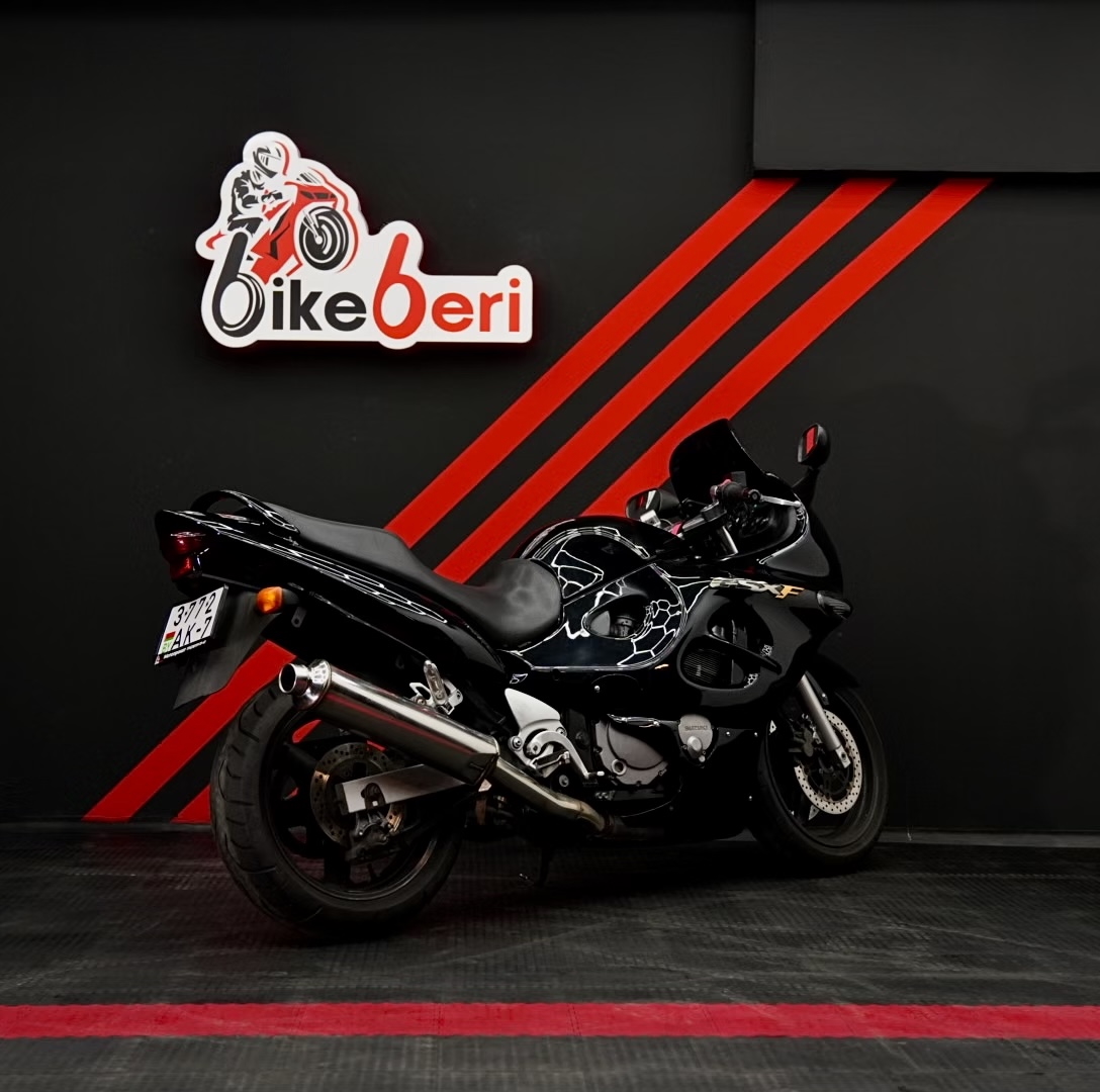 Suzuki GSX-F 750 Katana 2003 года