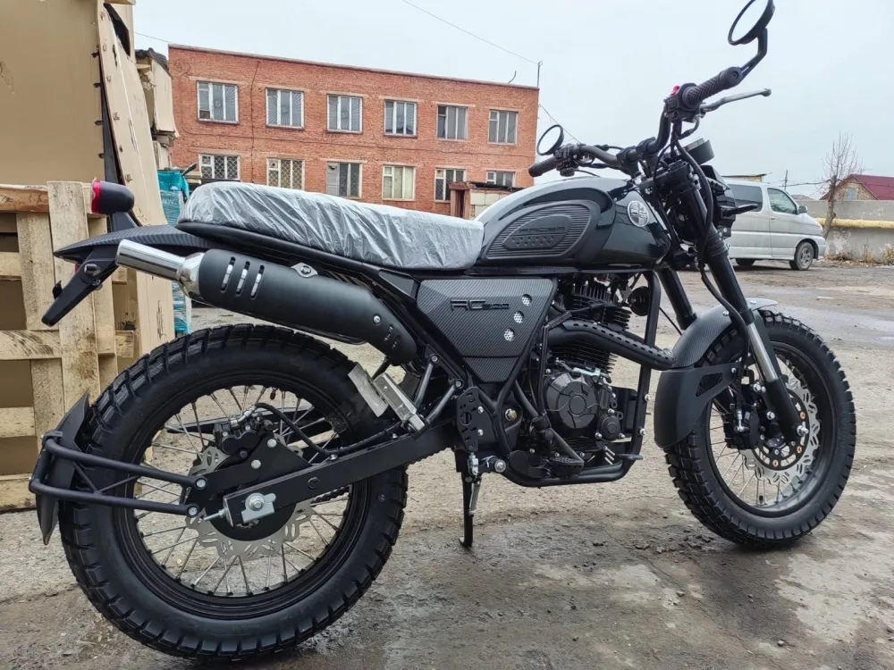 Классик Racer RC 300-GY8H Triumph 300, 2025 г.