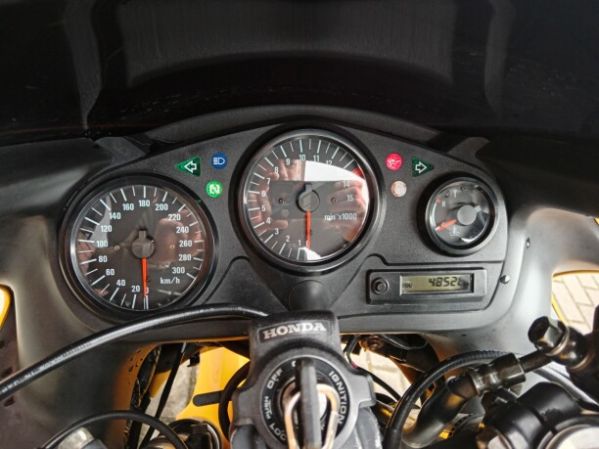 Honda CBR F4, 1999 г.