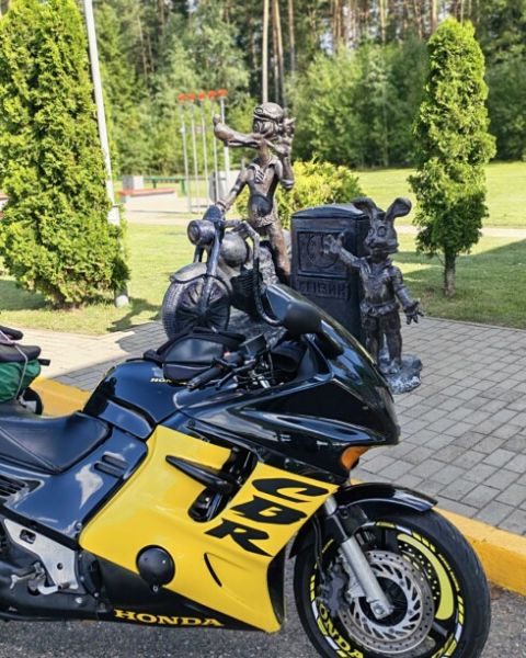 Honda CBR 1000f, 1999 г.