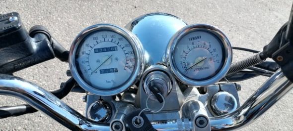Yamaha FZ x750, 1990 г.