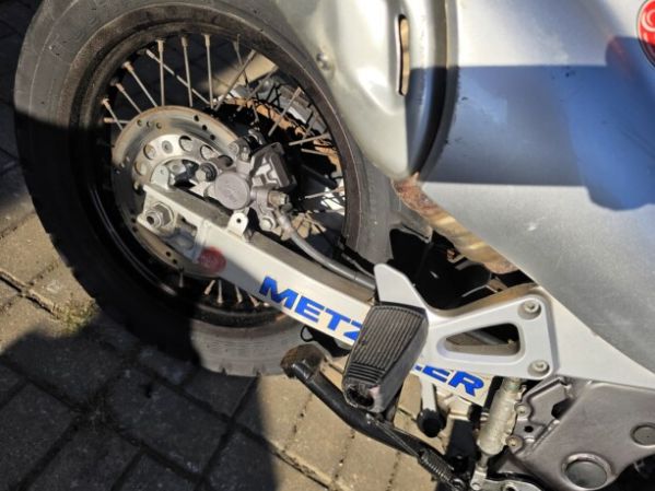 Suzuki XF, 2000 г.