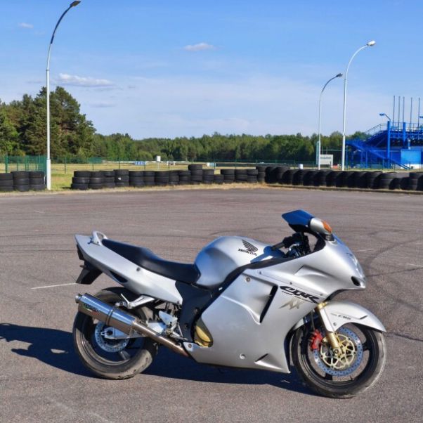 Honda CBR CBR1100XX, 1999 г.