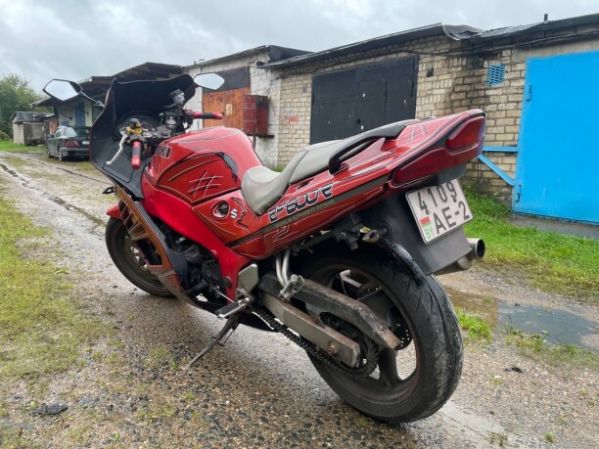 Suzuki RF, 1993 г.