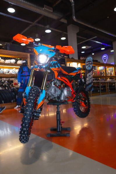 Kayo YX EVOLUTION YX140EM 17/14 KRZ, 2025 г.