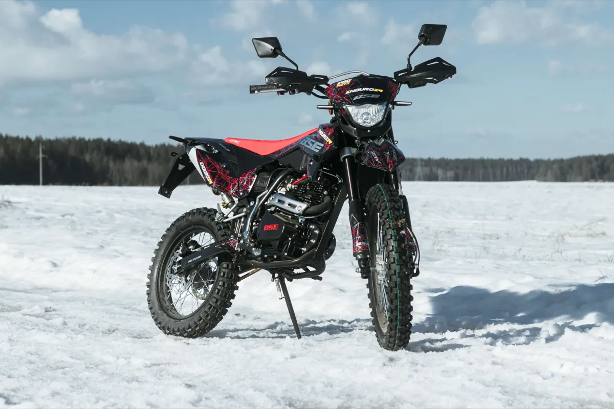 Эндуро BSE Z1 Y Gliter Black 19/16 с ПТС, 2026 г.