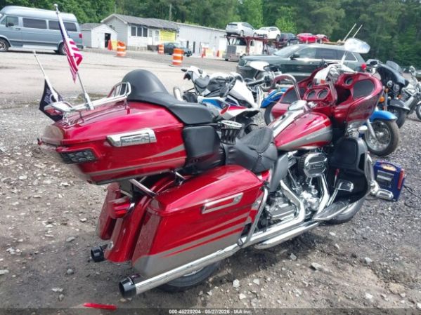 Harley-Davidson CVO FLTRUSE Road Glide, 2016 г.