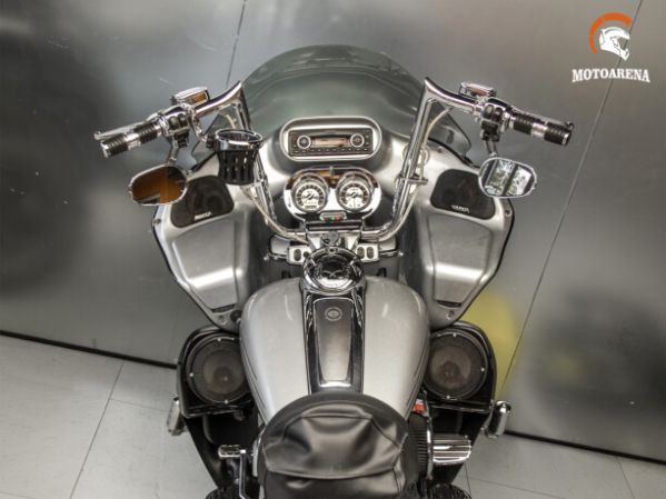 Harley-Davidson CVO Road Glide FLTRSE3, 2009 г.