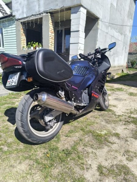 Suzuki RF, 1995 г.