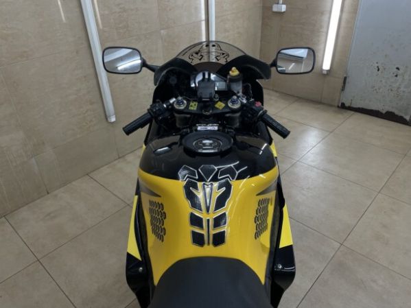 Suzuki GSX-R, 2000 г.
