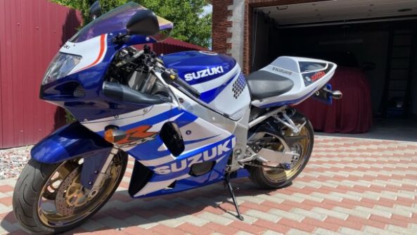 Suzuki GSX-R, 2002 г.