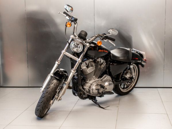 Harley-Davidson Sportster XL883 Superlow, 2014 г.