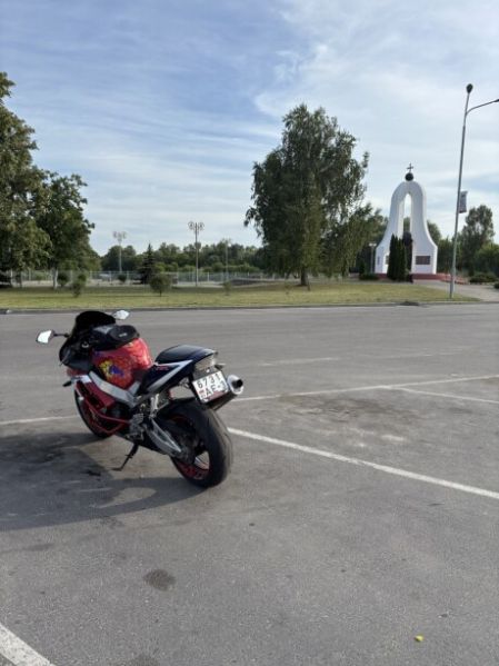 Honda CBR, 2001 г.
