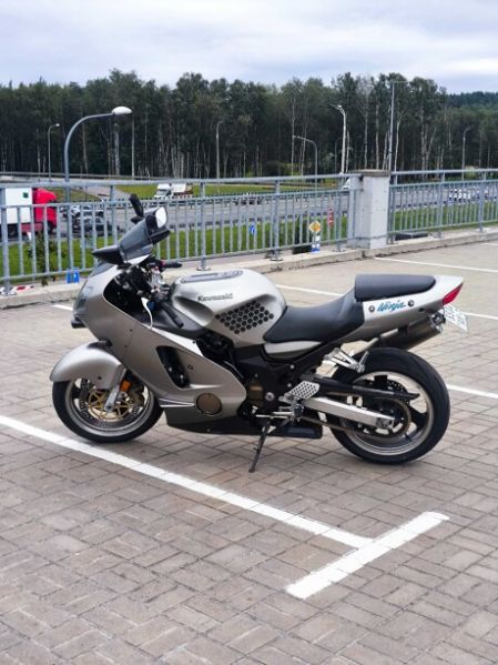Kawasaki ZXR ZX12R, 2001 г.