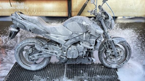 Suzuki GSR, 2008 г.