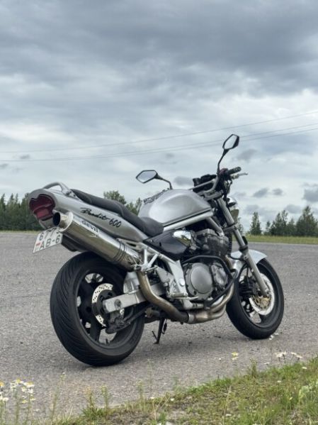 Suzuki Bandit, 2004 г.