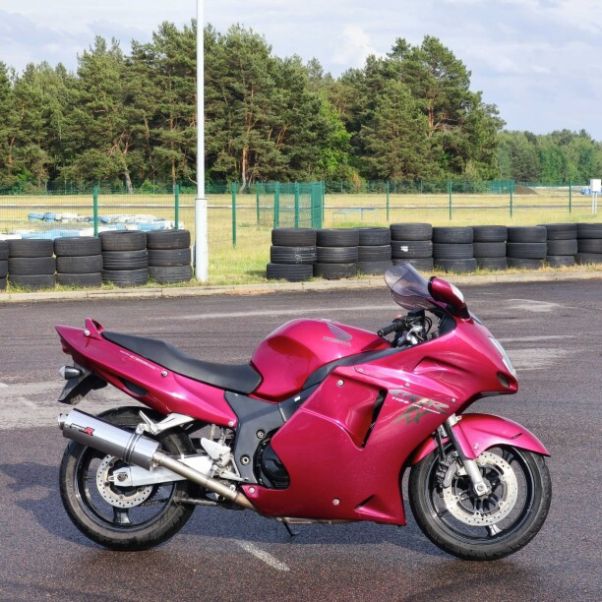 Honda CBR CBR1100XX, 1997 г.