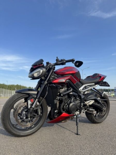 Triumph Street Triple 765 R, 2023 г.