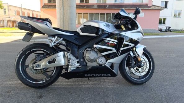Honda CBR 600RR, 2005 г.
