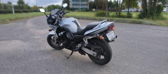 Yamaha FZS, 2001 г.