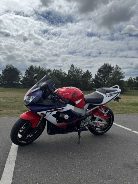 Honda CBR 929 RR FireBlade, 2000 г.