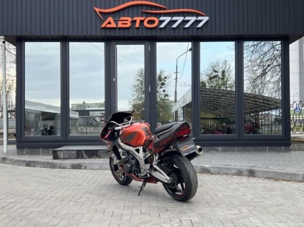 Honda CBR 900 RR, 1998 г.