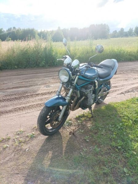 Suzuki Bandit, 1998 г.