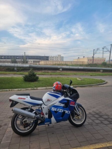 Suzuki GSX-R инжектор, 2000 г.