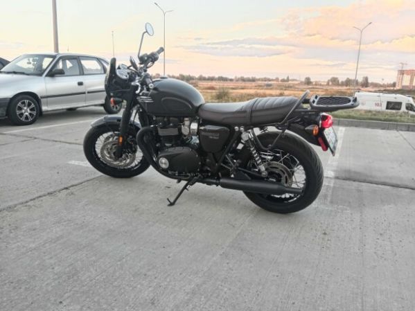Triumph Bonneville, 2023 г.